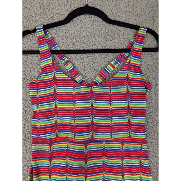 Columbia Dress Omni-Wick Rainbow Geometric Design Athletic Crossover Back Size M - Picture 2 of 12